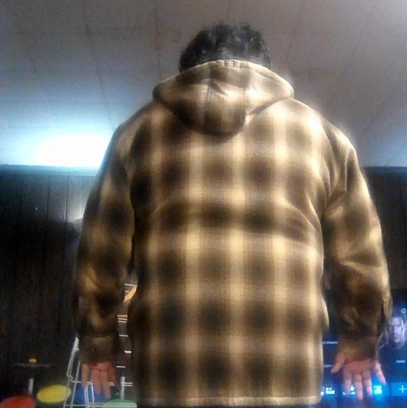 DYSE ONE BRAND FROM CALI Sherpa Hooded Jacket warm for winter & FALL - Picture 11 of 12